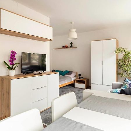 Przytulny I Cichy Apartament Blisko Centrum 华沙 外观 照片