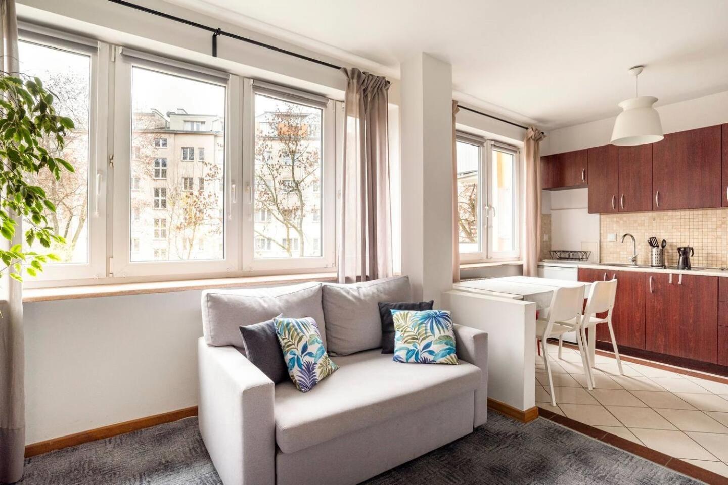 Przytulny I Cichy Apartament Blisko Centrum 华沙 外观 照片